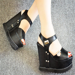 Sandalias con plataforma alta