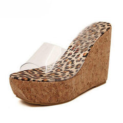 Zapatos de plataforma transparentes