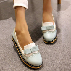 Lässige Slip-On Pumps aus PU-Leder