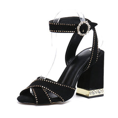 Schwarze Sandalen aus Wildleder mit Blockabsatz