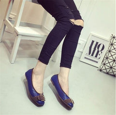 Lässige Flats mit Schnallen