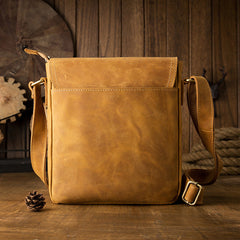 Bolso bandolera pequeño de cuero hecho a mano