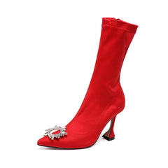 Stiefel aus Stretch-Satin mit Kristallverzierung