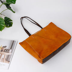 Handgefertigte Tragetaschen aus pflanzlich gegerbtem Rindsleder