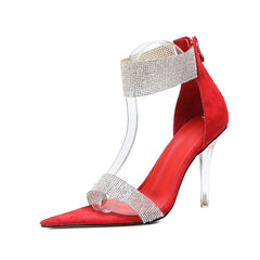 Sandaletten mit spitzer Zehenpartie und Strasssteinen