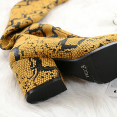 Botas altas de piel sintética con tacón cuadrado