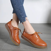 Flache Schuhe aus echtem Leder