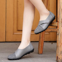 Zapatos planos de cuero genuino