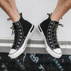 Lässige Canvas-Sneakers