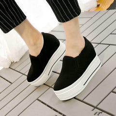 Zapatos casuales sin cordones con plataforma
