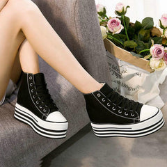 Lässige Plateau-Sneaker