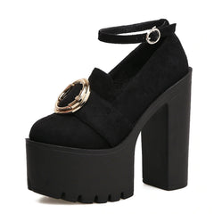 Pumps mit hohem Absatz