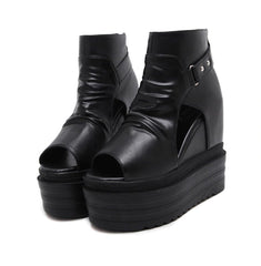 Lässige Stiefeletten aus Leder mit offener Spitze