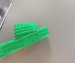 Pelzige, lässige Outdoor-Hausschuhe