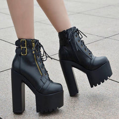 Wasserdichte Schuhe mit hohen Absätzen