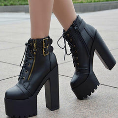 Wasserdichte Schuhe mit hohen Absätzen