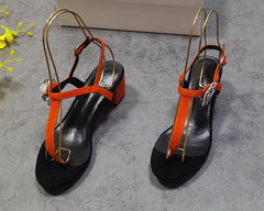 Sandalias de tacón medio con tiras estrechas y flores de cristal con diamantes de imitación