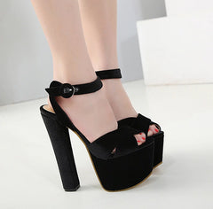 Sandalias de tacón alto