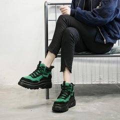 Lässige Plateau-Sneakers aus echtem Leder