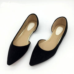 Zapatos planos básicos con punta puntiaguda