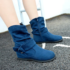 Lässige, solide Stiefel