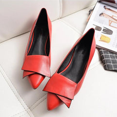 Lässige Pumps mit niedrigem Absatz