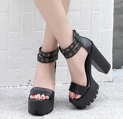 Sandalias de tacón alto de piel suave