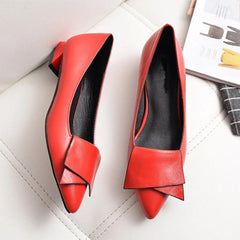 Lässige Pumps mit niedrigem Absatz