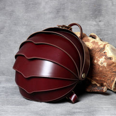 Handgefertigter Lederkäfer Cyclus Pangolin