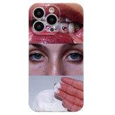 Funda para iPhone con diseño de chica estética