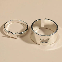 Anillos de pareja a juego con mariposas