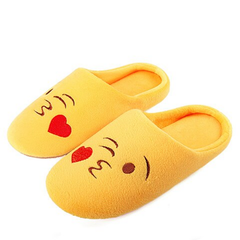 Warme, weiche Hausschuhe mit Emoji