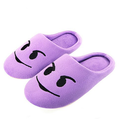 Warme, weiche Hausschuhe mit Emoji