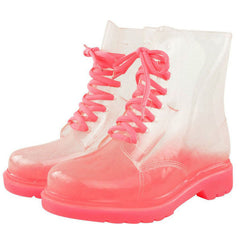 Transparente Schnürstiefel