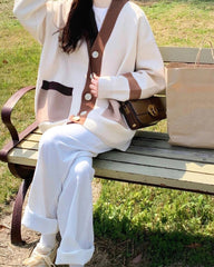 Strickjacke mit Küstenästhetik