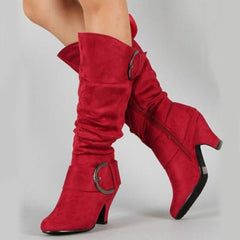 Botas de tacón alto con hebillas