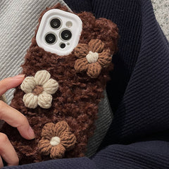 Funda de crochet para iPhone de Daisy Brown