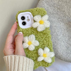 Funda para iPhone de crochet con margaritas