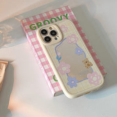 Funda para iPhone con diseño de flores pastel danesas