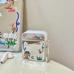 Estuche para AirPods con espejo y garabatos