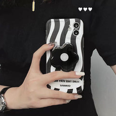 Blumenwellen iPhone-Hülle