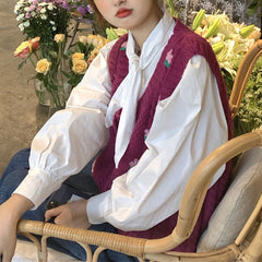 Grandmacore Strickweste