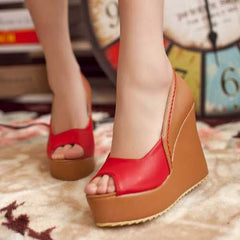 Bequeme Plateauschuhe