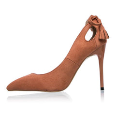 Zapatos de tacón alto con lazo y efecto flocado