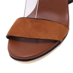 Sandalen mit dicken Absätzen