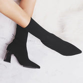 Stretch-Sock-Boots mit hohem Absatz