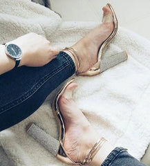 Hochhackige Bandage-Sandalen mit quadratischem Strass-Absatz