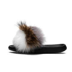 Pantuflas planas suaves y peludas