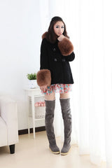 Schmale Overknee-Stiefel aus Stretch-Kunstleder