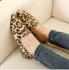 Lässige, flache Loafer mit Leopardenmuster